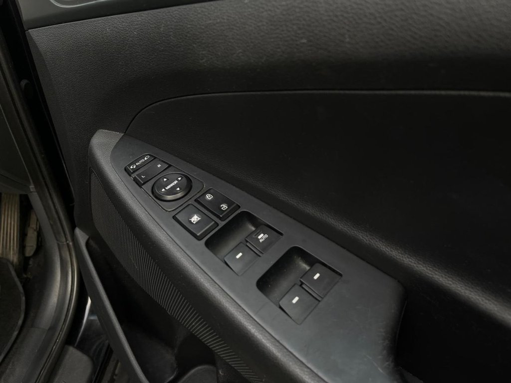 Used Hyundai TUCSON 2016 for sale - 76202520: Photo 18