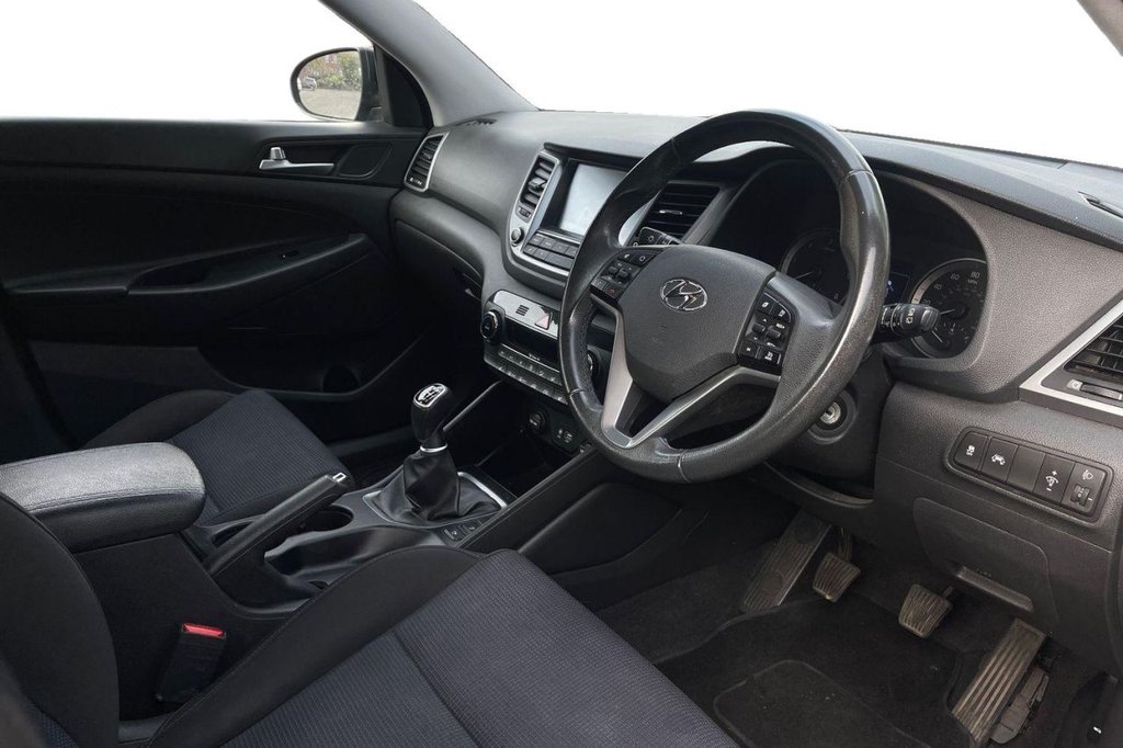 Used Hyundai TUCSON 2016 for sale - 76202520: Photo 7