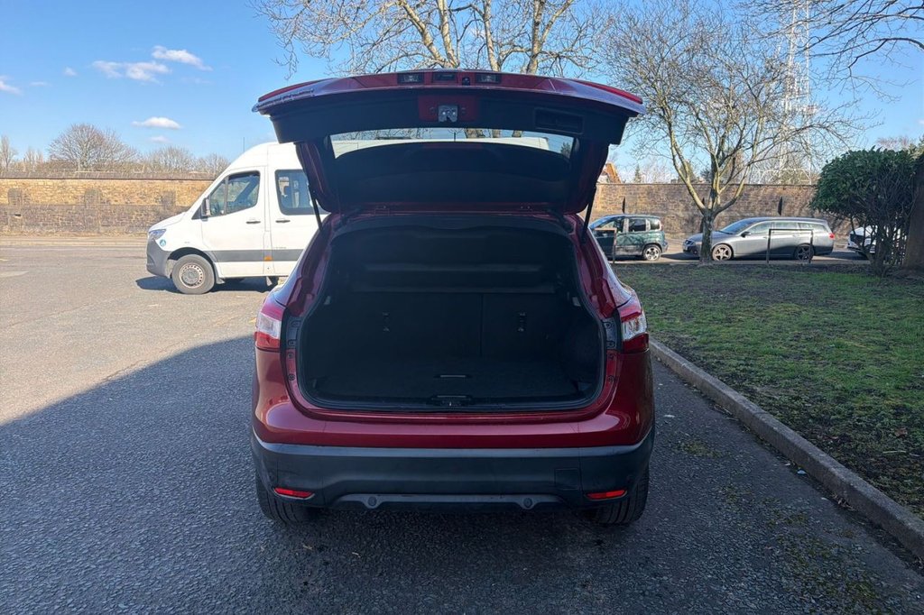 Used Nissan Qashqai 2016 for sale - 77820763: Photo 11