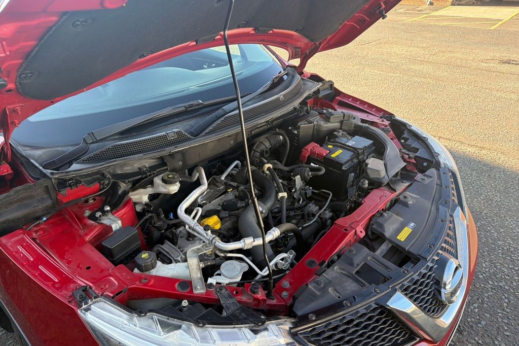 Used Nissan Qashqai 2016 for sale - 77820763: Photo 14