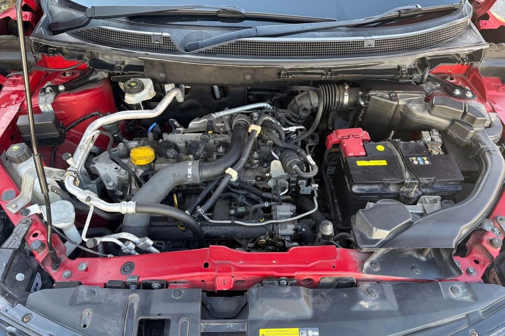 Used Nissan Qashqai 2016 for sale - 77820763: Photo 15