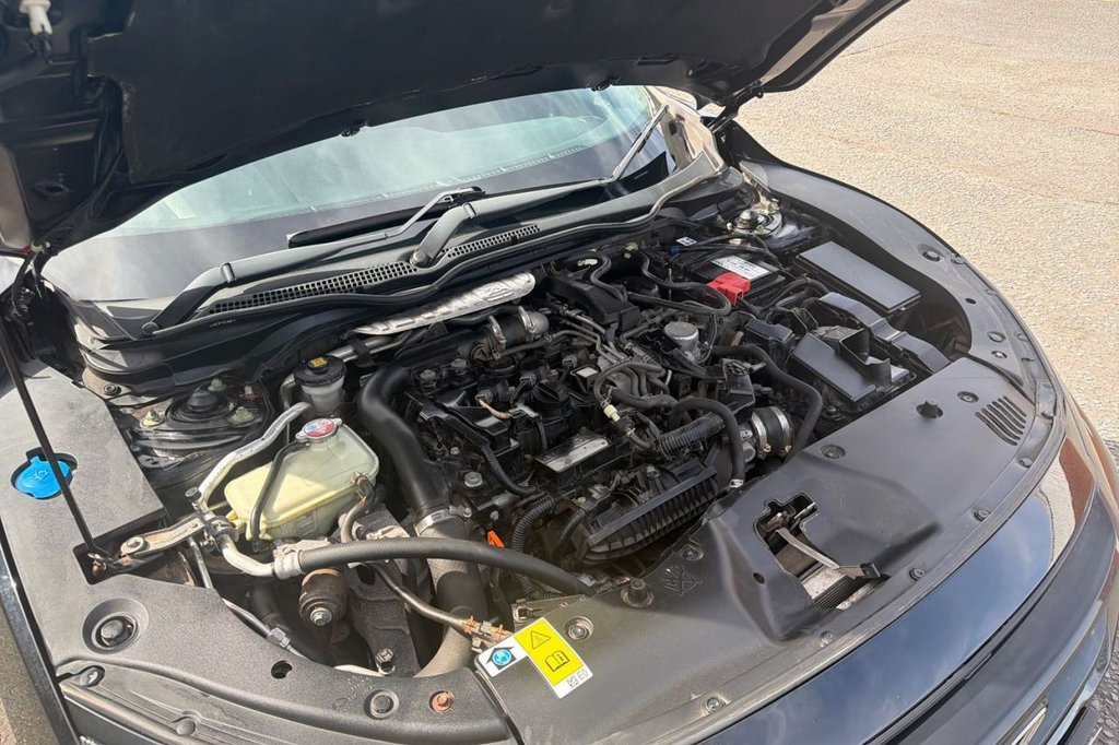 Used Honda Civic 2018 for sale - 78167470: Photo 16