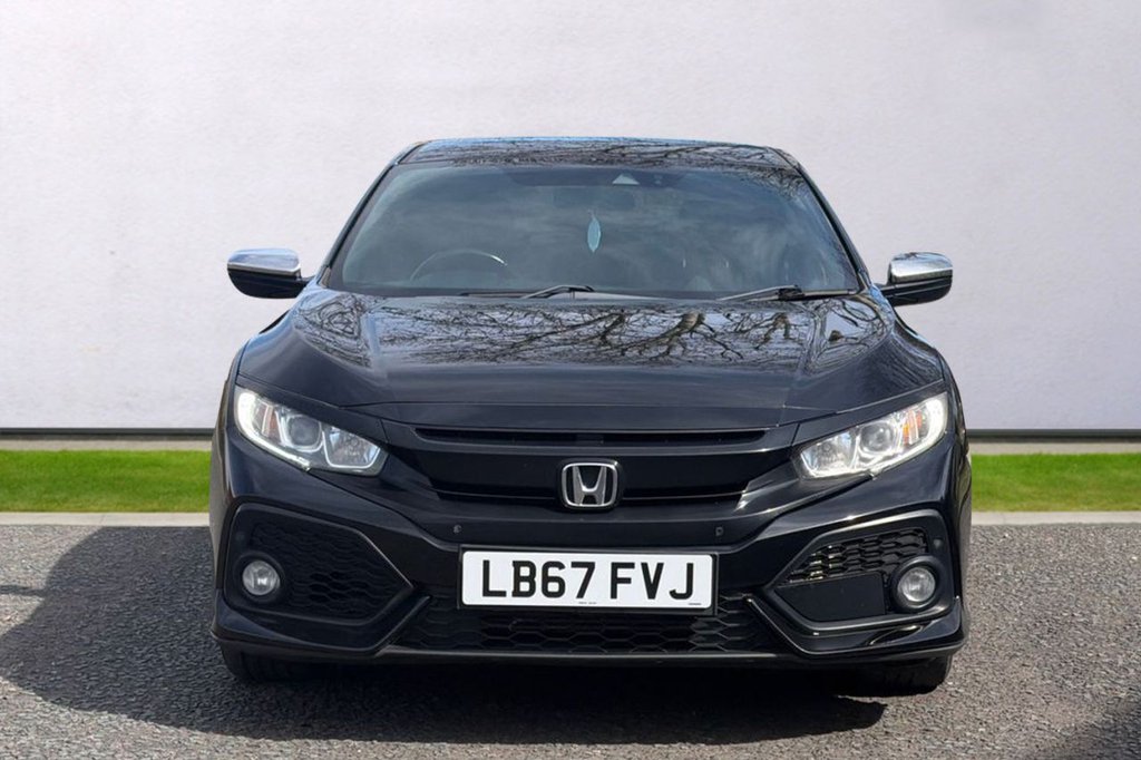 Used Honda Civic 2018 for sale - 78167470: Photo 2