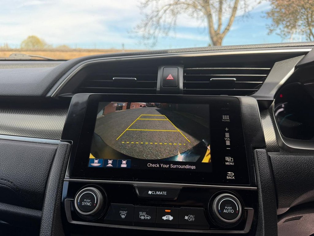 Used Honda Civic 2018 for sale - 78167470: Photo 20