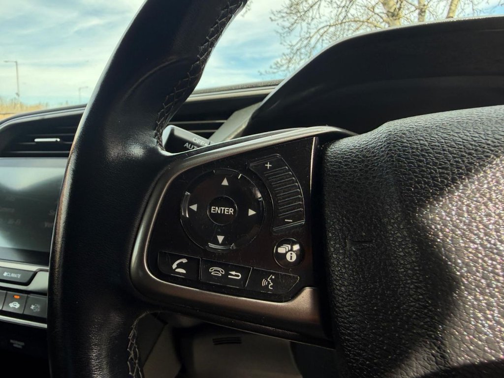 Used Honda Civic 2018 for sale - 78167470: Photo 27