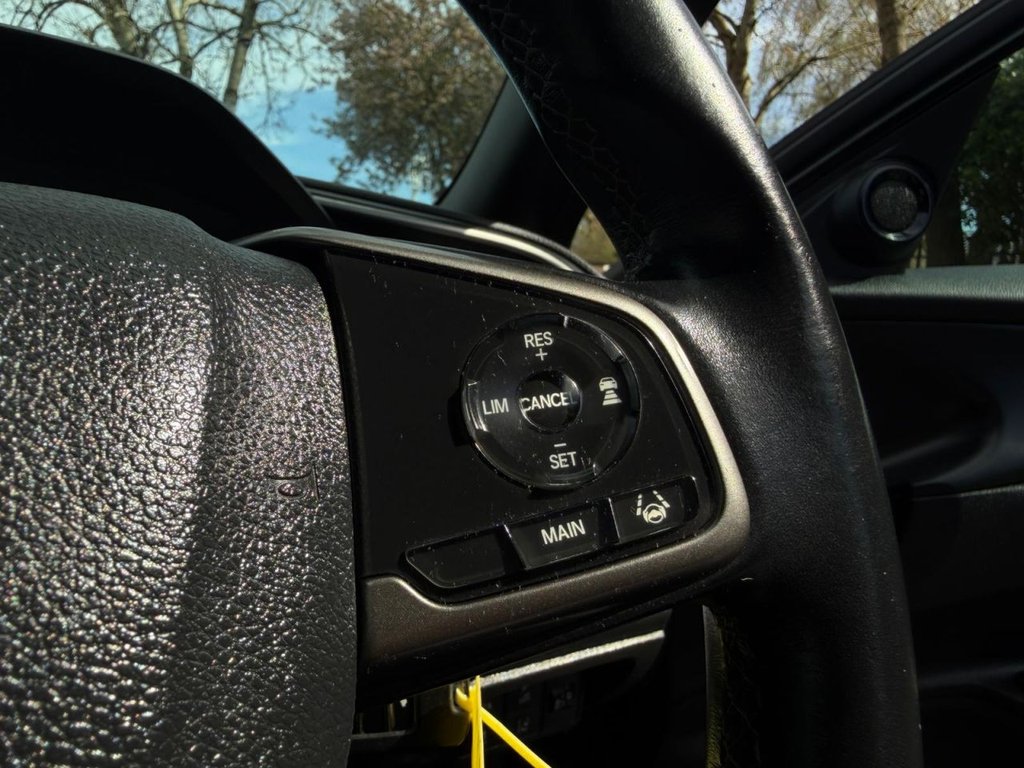 Used Honda Civic 2018 for sale - 78167470: Photo 28