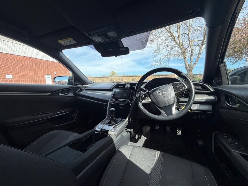 Used Honda Civic 2018 for sale - 78167470: Photo 33