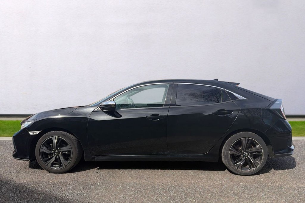 Used Honda Civic 2018 for sale - 78167470: Photo 4