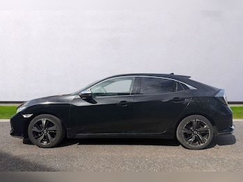 Used Honda Civic 2018 for sale - 78167470: Photo