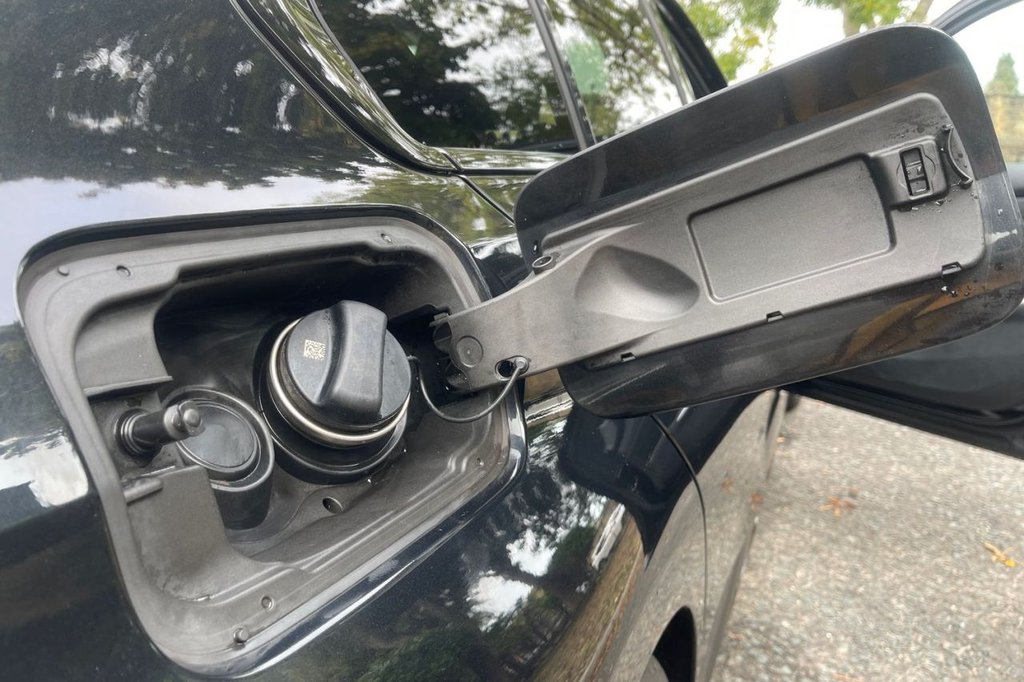 Used BMW 3 Series 2020 for sale - 76118808: Photo 14