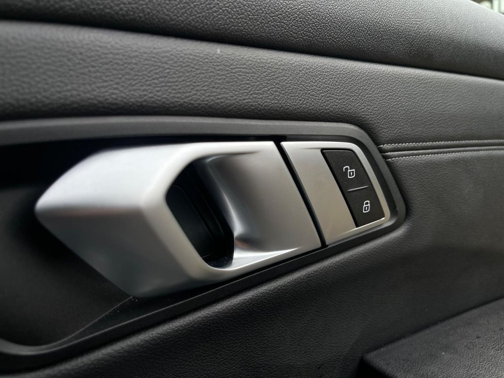 Used BMW 3 Series 2020 for sale - 76118808: Photo 29
