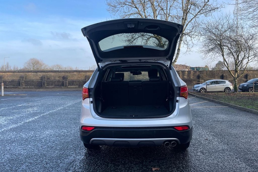 Used Hyundai Santa Fe 2015 for sale - 77027395: Photo 11