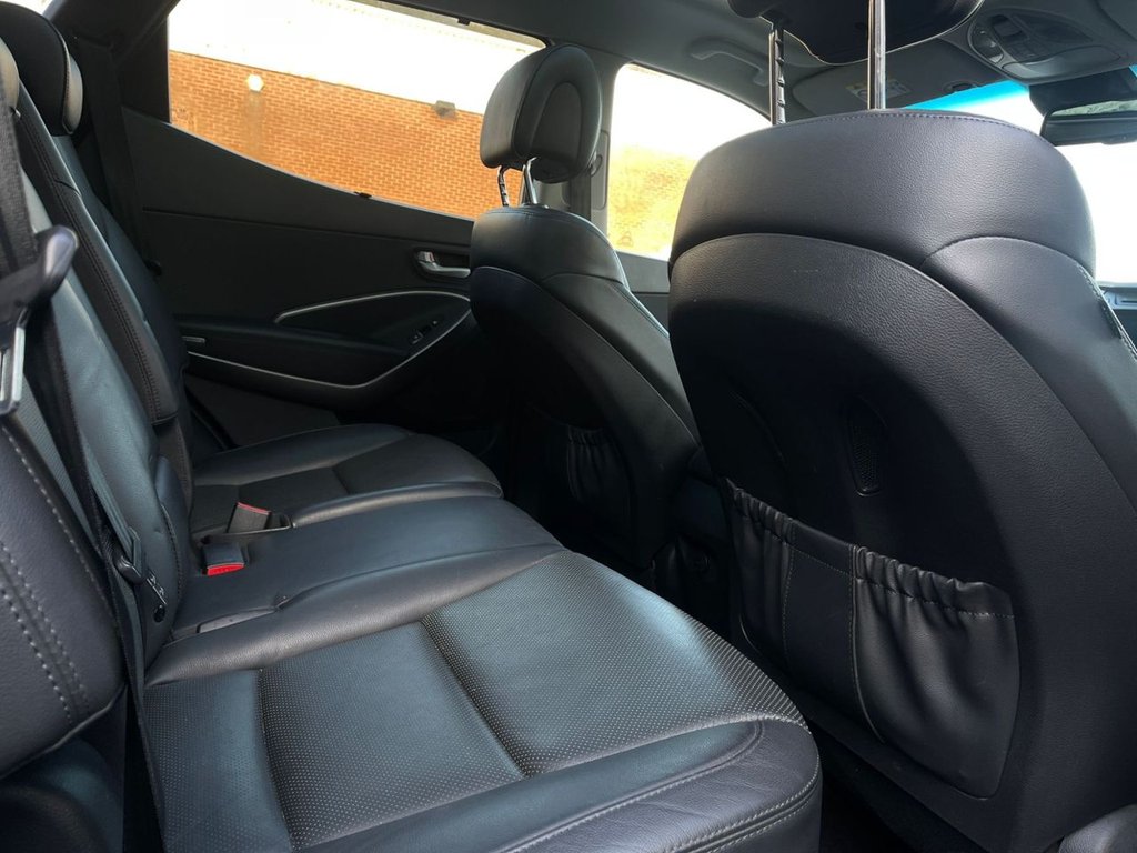 Used Hyundai Santa Fe 2015 for sale - 77027395: Photo 36