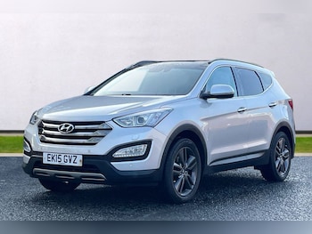 Used Hyundai Santa Fe 2015 for sale - 77027395: Photo