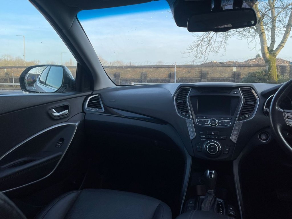 Used Hyundai Santa Fe 2015 for sale - 77027395: Photo 42