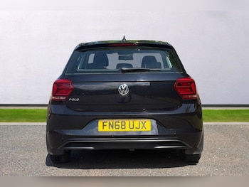 Used Volkswagen Polo 2018 for sale - 78632086: Photo
