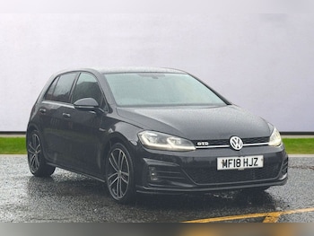 Used Volkswagen Golf 2018 for sale - 77890986: Photo