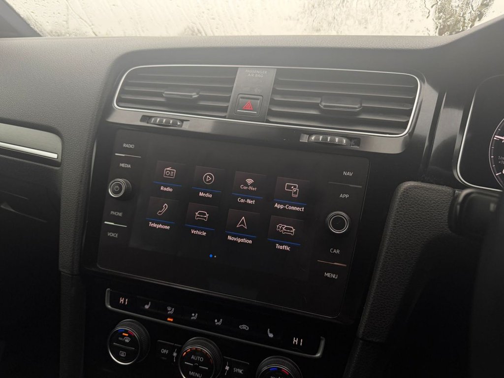 Used Volkswagen Golf 2018 for sale - 77890986: Photo 34