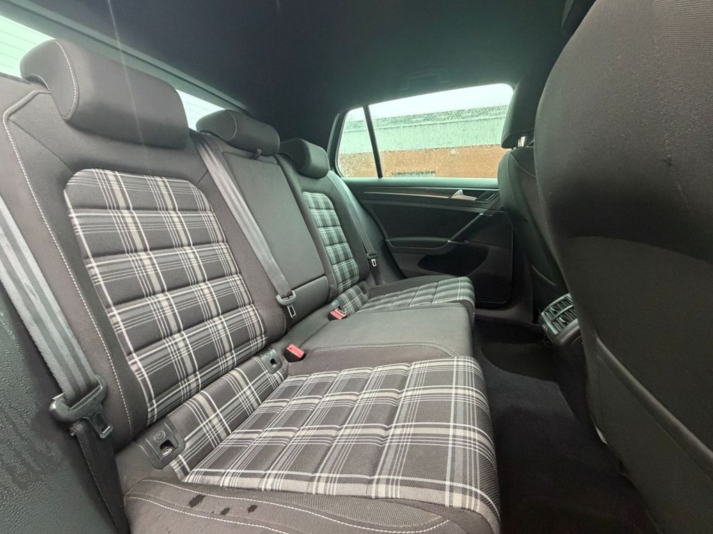Used Volkswagen Golf 2018 for sale - 77890986: Photo 41