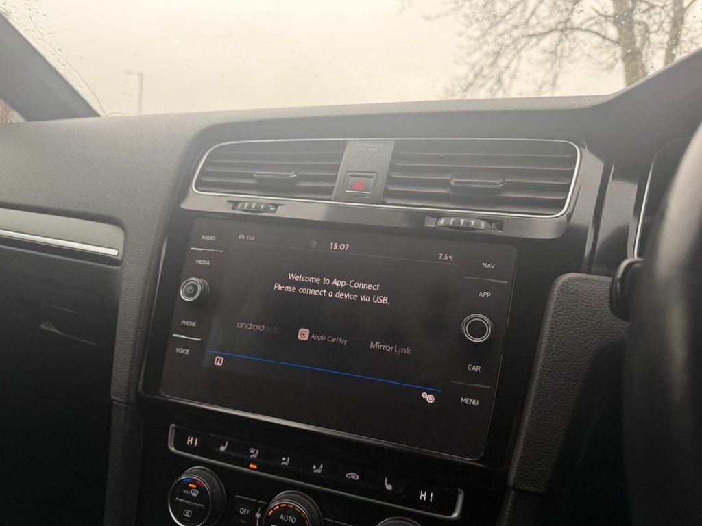 Used Volkswagen Golf 2018 for sale - 77890986: Photo 48