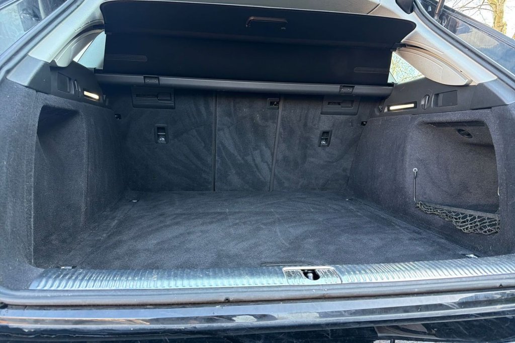 Used Audi A4 2019 for sale - 77780722: Photo 14