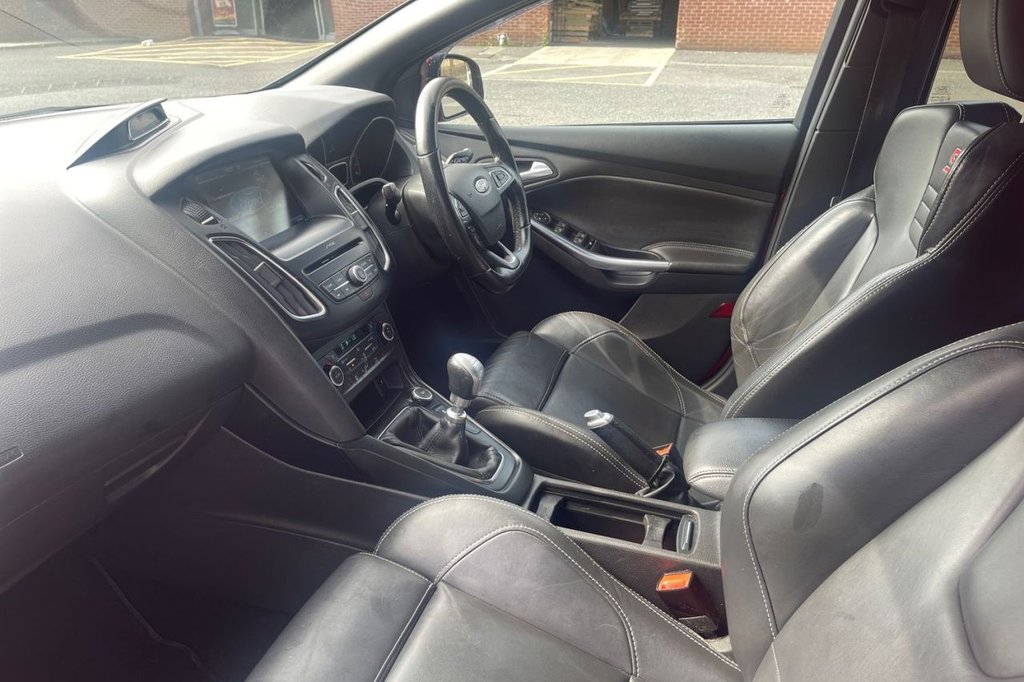 Used Ford Focus 2016 for sale - 76469937: Photo 12