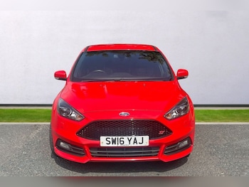 Used Ford Focus 2016 for sale - 76469937: Photo