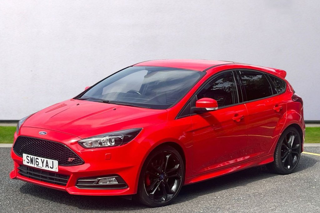 Used Ford Focus 2016 for sale - 76469937: Photo 3