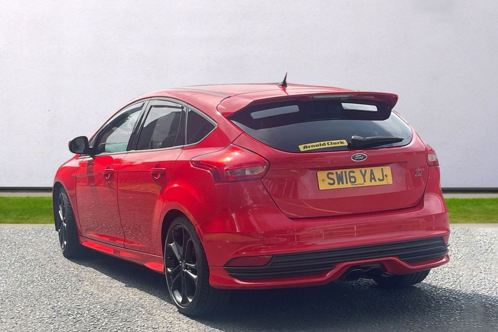 Used Ford Focus 2016 for sale - 76469937: Photo 5