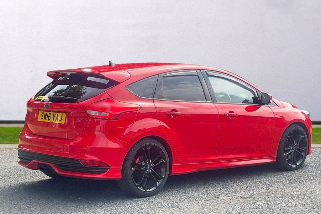 Used Ford Focus 2016 for sale - 76469937: Photo 7