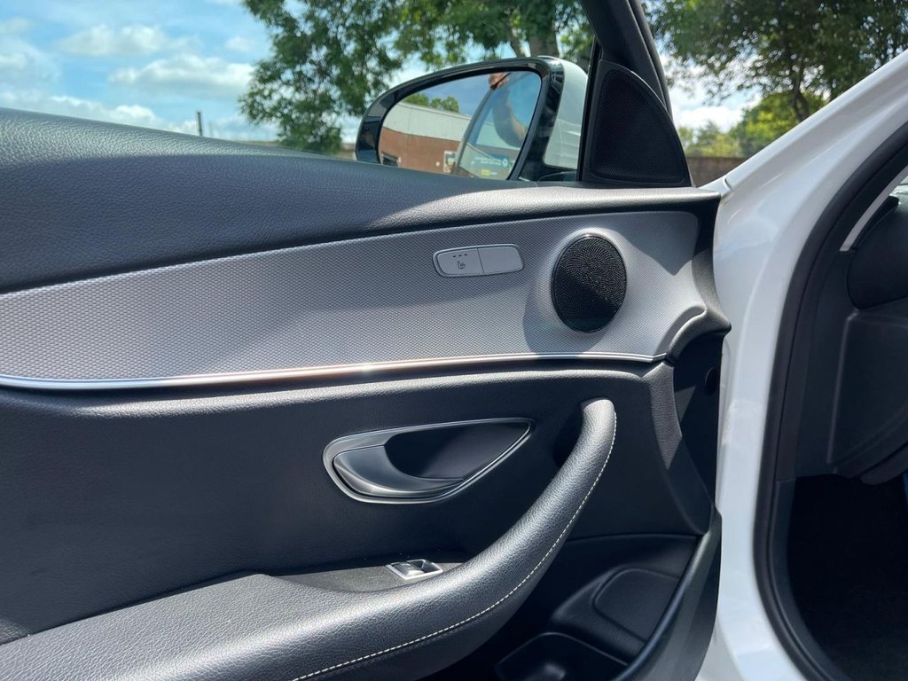 Used Mercedes-Benz E Class 2018 for sale - 76635523: Photo 28