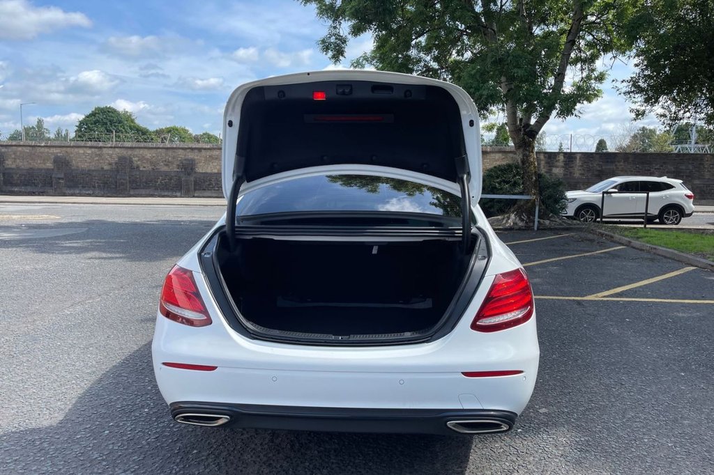 Used Mercedes-Benz E Class 2018 for sale - 76635523: Photo 9