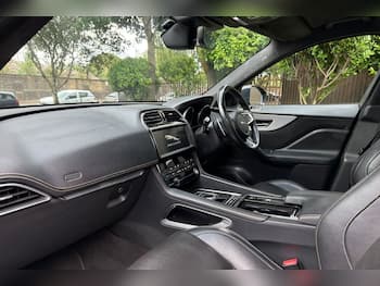 Used Jaguar F-Pace 2018 for sale - 79588192: Photo