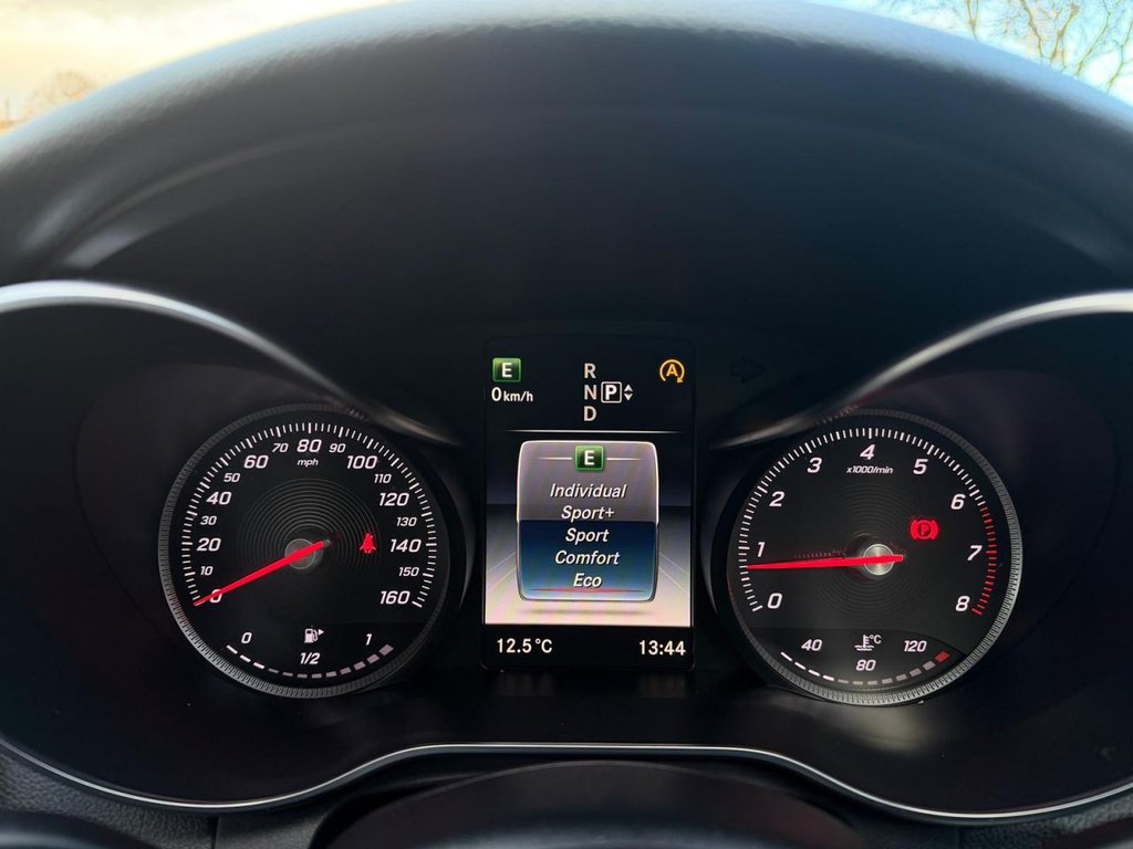 Used Mercedes-Benz C Class 2014 for sale - 76910088: Photo 40