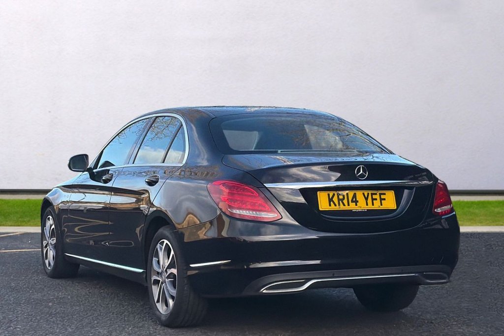 Used Mercedes-Benz C Class 2014 for sale - 76910088: Photo 5