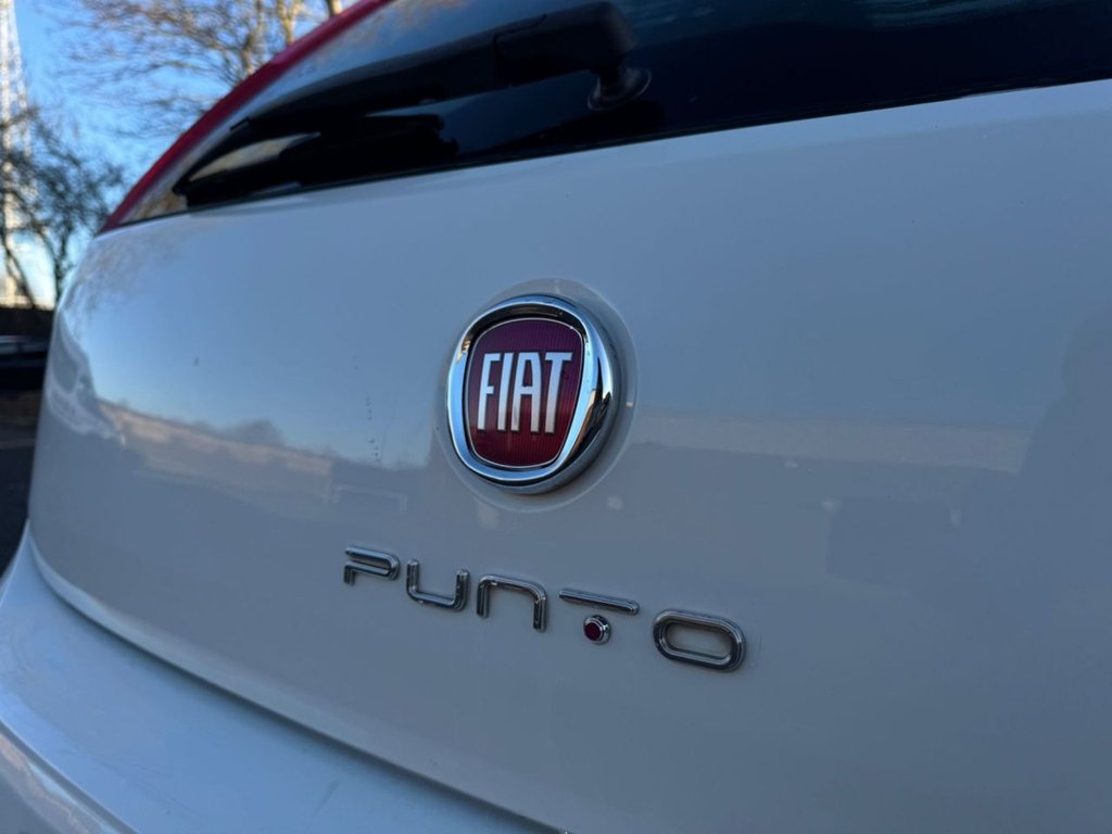 Used Fiat Punto 2015 for sale - 76710852: Photo 34