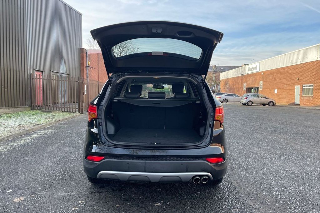 Used Hyundai Santa Fe 2015 for sale - 76724156: Photo 11