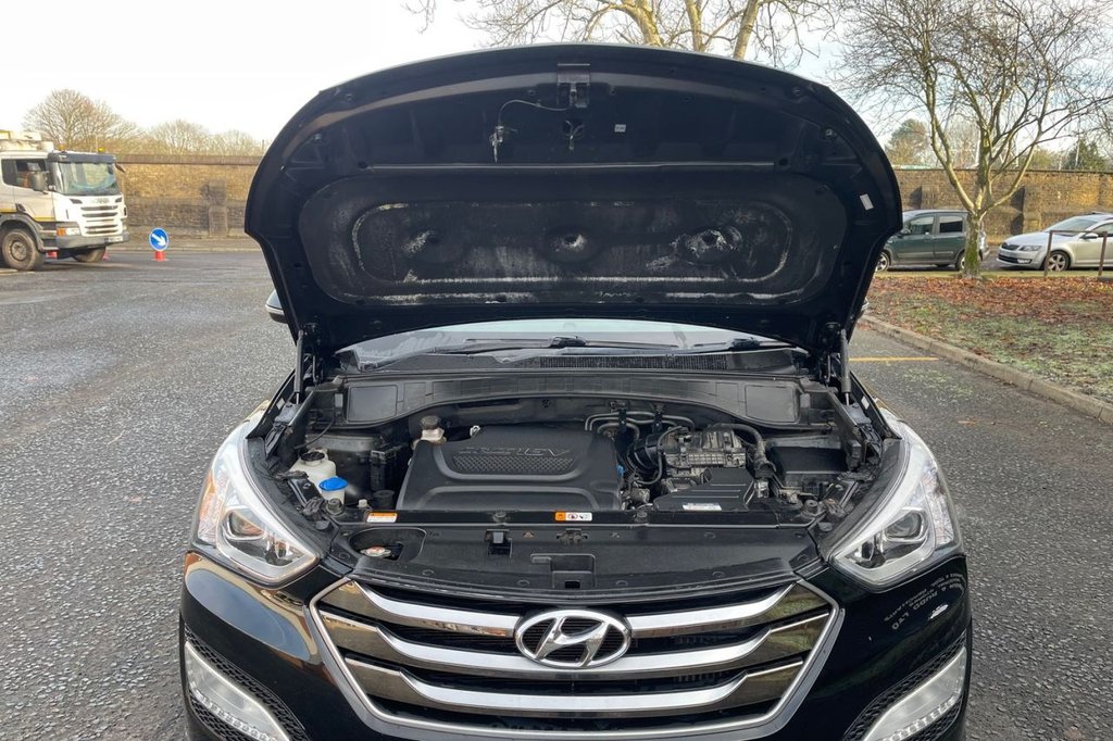 Used Hyundai Santa Fe 2015 for sale - 76724156: Photo 16