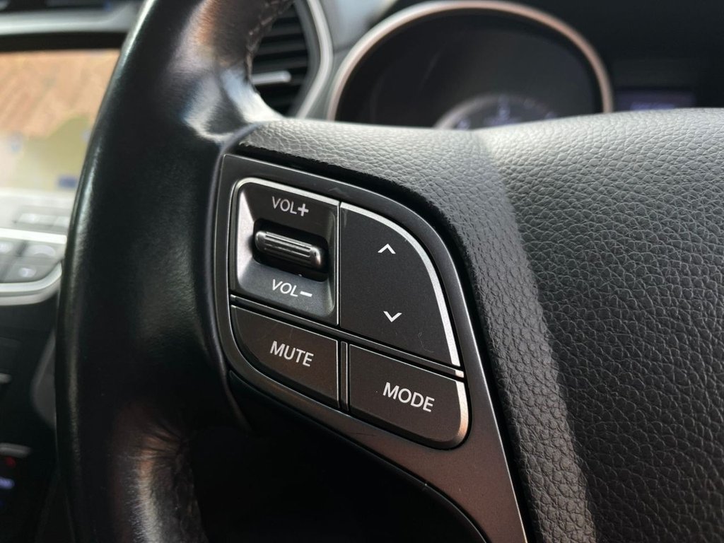 Used Hyundai Santa Fe 2015 for sale - 76724156: Photo 35