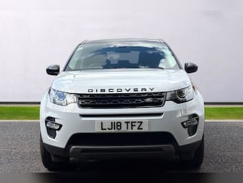 Used Land Rover Discovery Sport 2018 for sale - 79643627: Photo