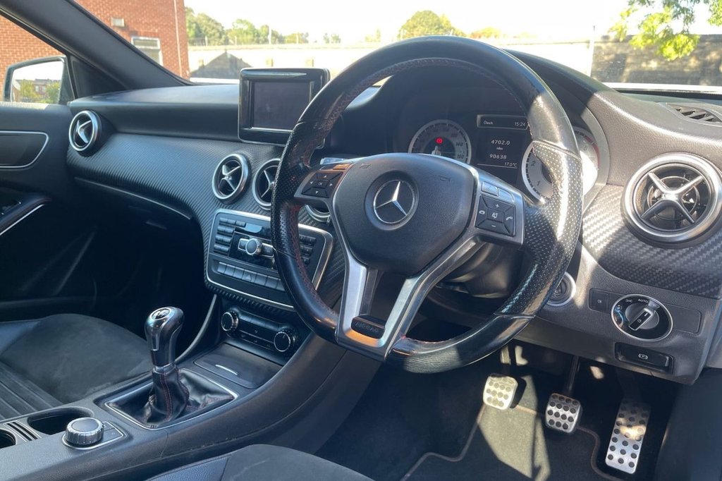 Used Mercedes-Benz A-Class 2012 for sale - 76132295: Photo 9