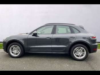 Used Porsche Macan 2021 for sale - 74131042: Photo
