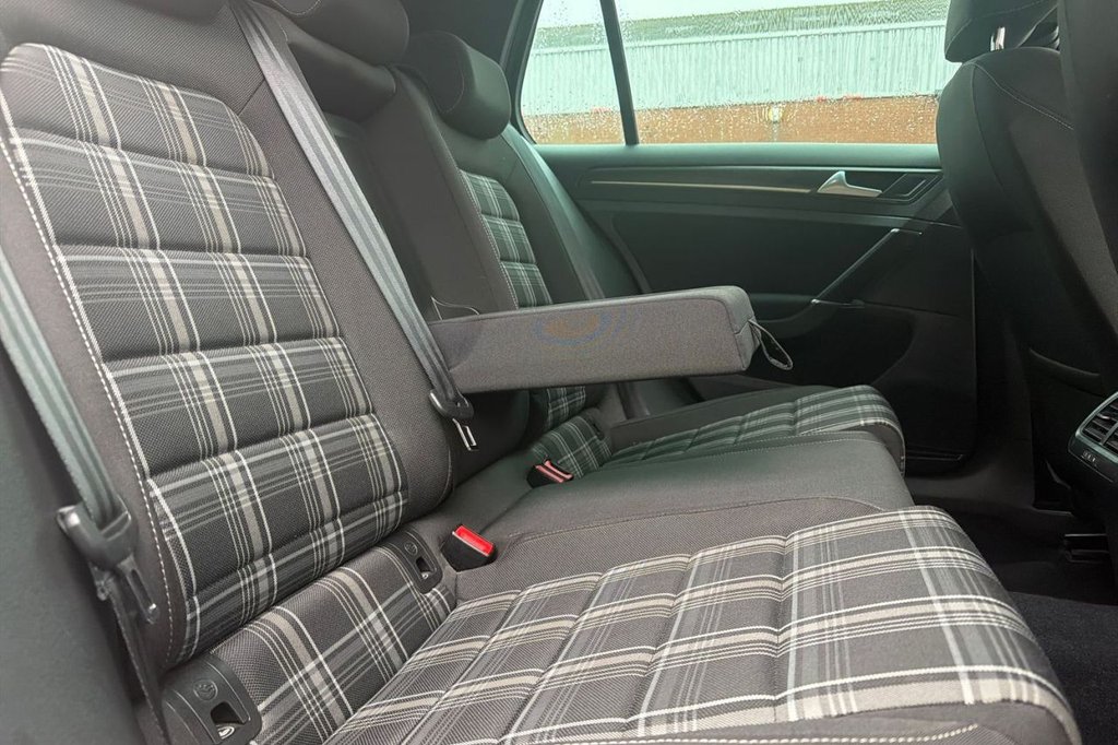 Used Volkswagen Golf 2018 for sale - 77642714: Photo 13
