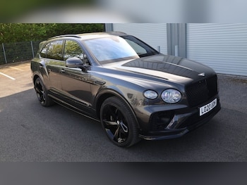 Used Bentley Bentayga 2020 for sale - 78758131: Photo