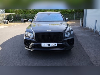 Used Bentley Bentayga 2020 for sale - 78758131: Photo