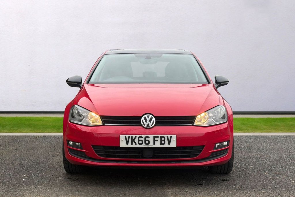 Used Volkswagen Golf 2016 for sale - 77609272: Photo 2