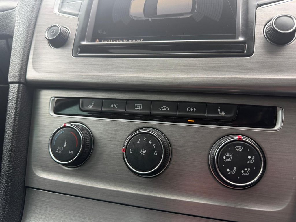 Used Volkswagen Golf 2016 for sale - 77609272: Photo 32