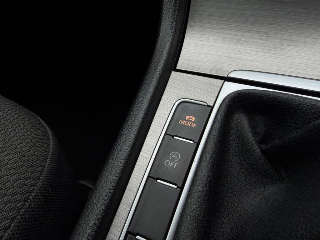 Used Volkswagen Golf 2016 for sale - 77609272: Photo 35