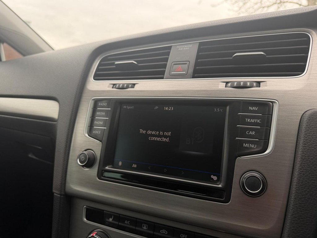 Used Volkswagen Golf 2016 for sale - 77609272: Photo 45