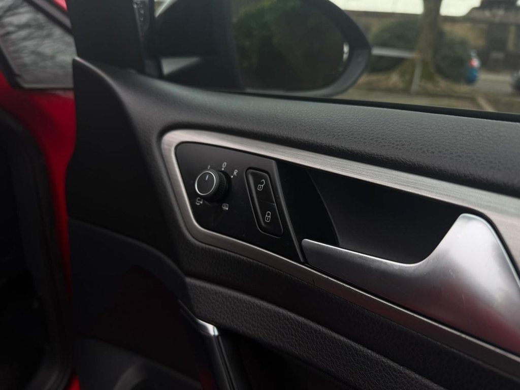 Used Volkswagen Golf 2016 for sale - 77609272: Photo 50